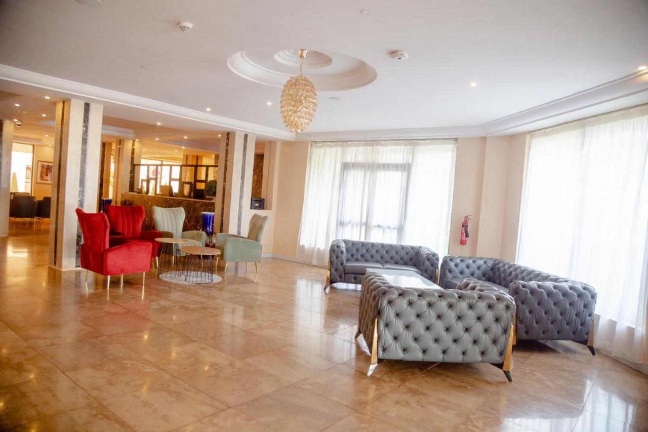 Hotel Millennium Kamissa Bamako Zewnętrze zdjęcie