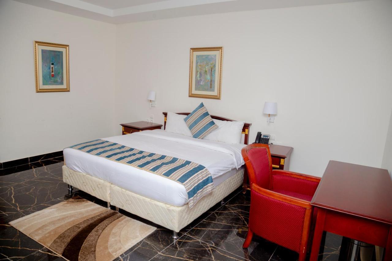 Hotel Millennium Kamissa Bamako Zewnętrze zdjęcie